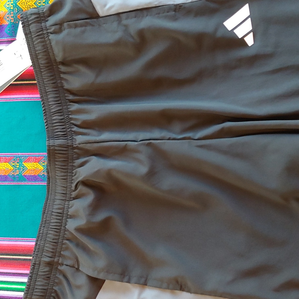 Adidas Men's Training Athletic Shorts Black and White Stripes Size Large NWT - Picture 16 of 16